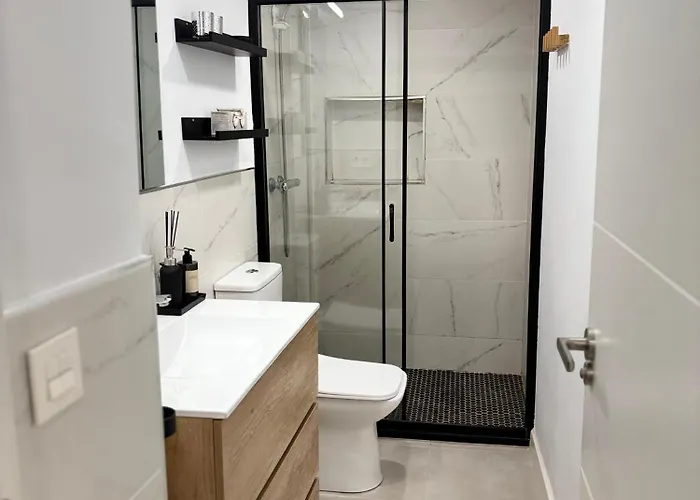 Caroli Hideout شقة