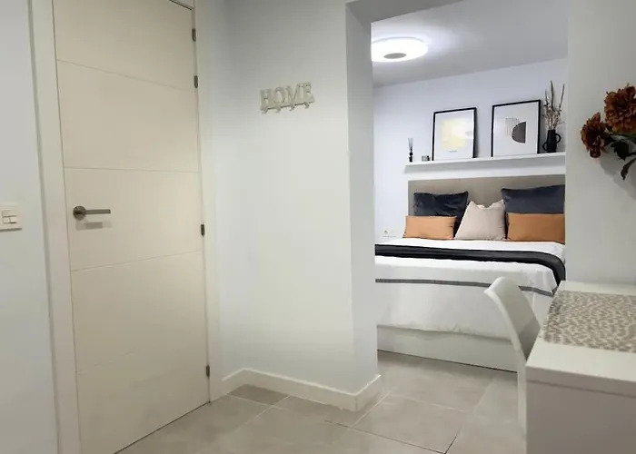 Caroli Hideout 아파트 *