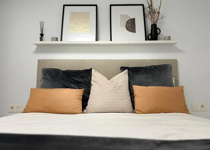 Апартаменти Caroli Hideout